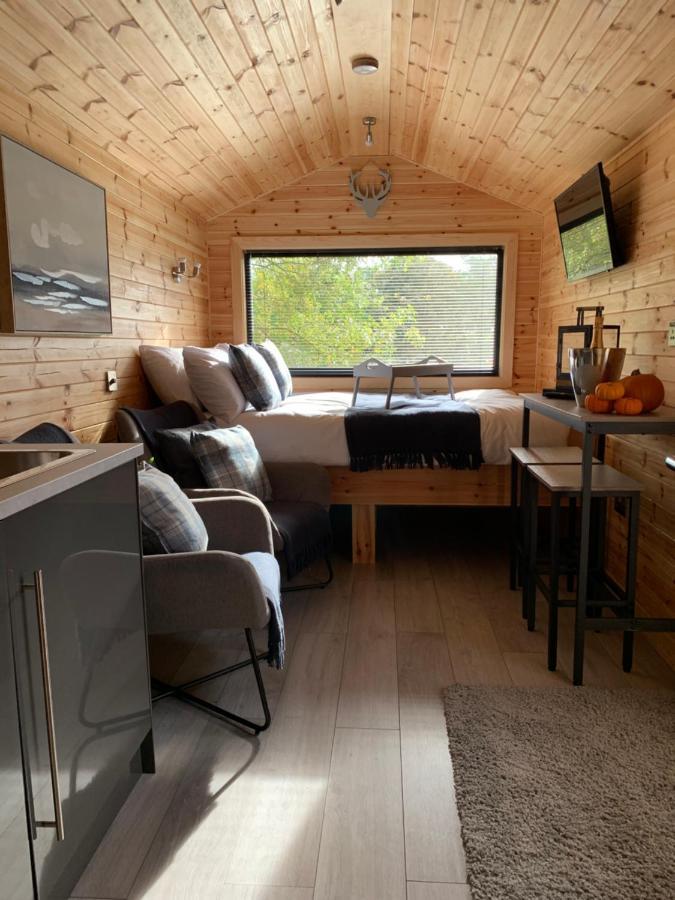 River Huts, Highland River Retreat With Hot Tub Inverness Ngoại thất bức ảnh