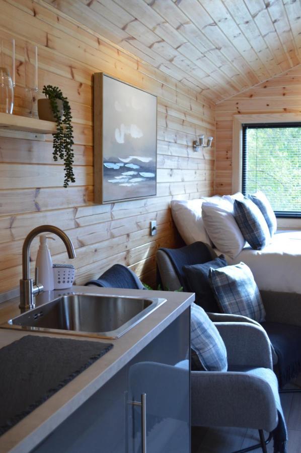 River Huts, Highland River Retreat With Hot Tub Inverness Ngoại thất bức ảnh