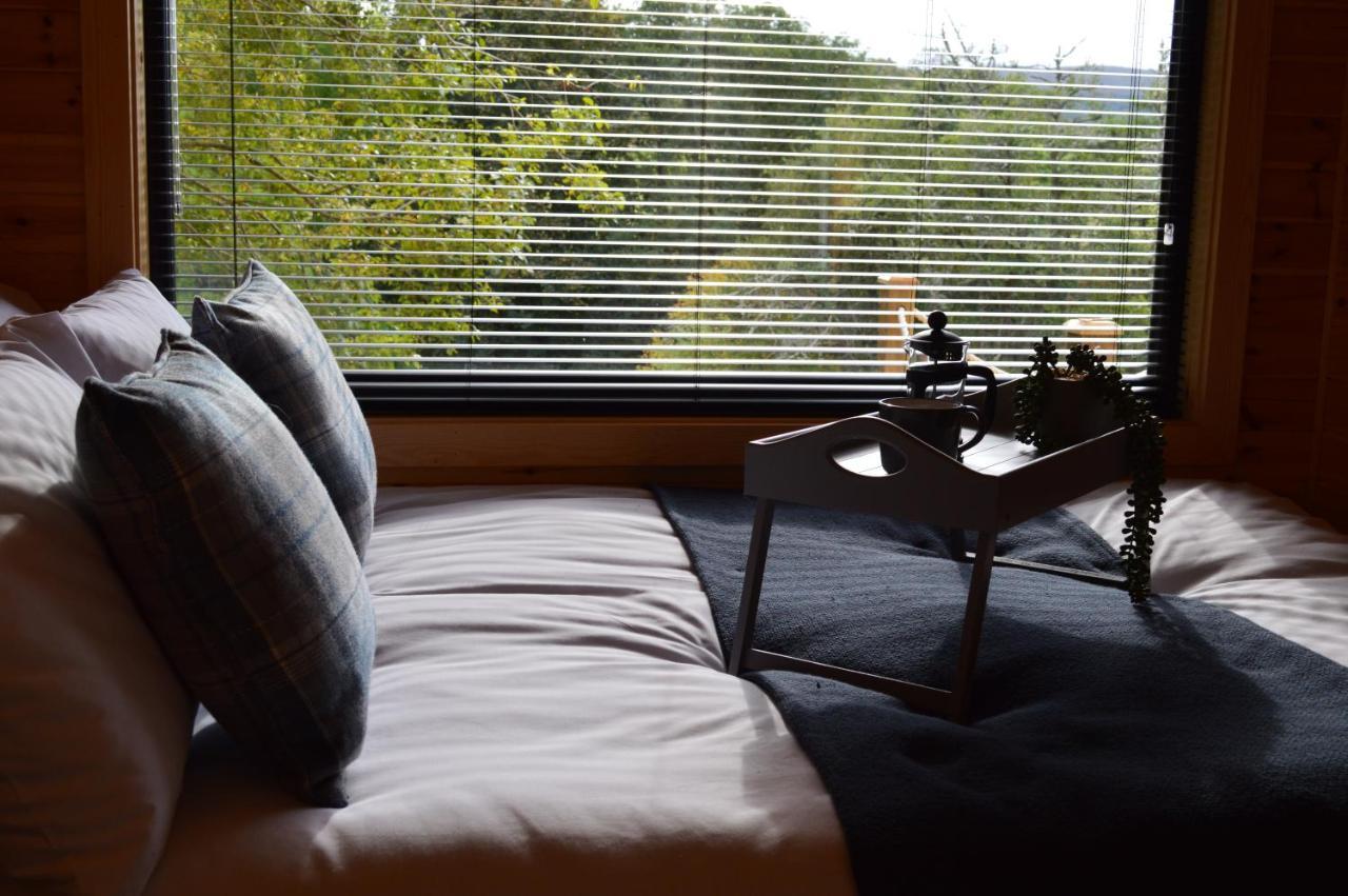 River Huts, Highland River Retreat With Hot Tub Inverness Ngoại thất bức ảnh
