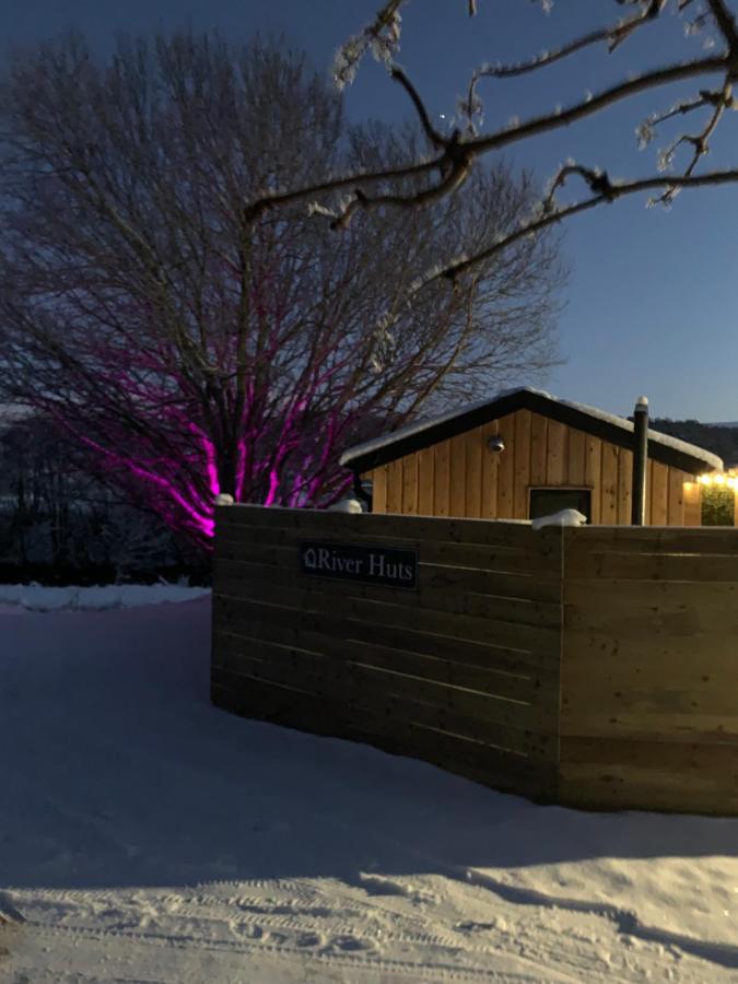 River Huts, Highland River Retreat With Hot Tub Inverness Ngoại thất bức ảnh