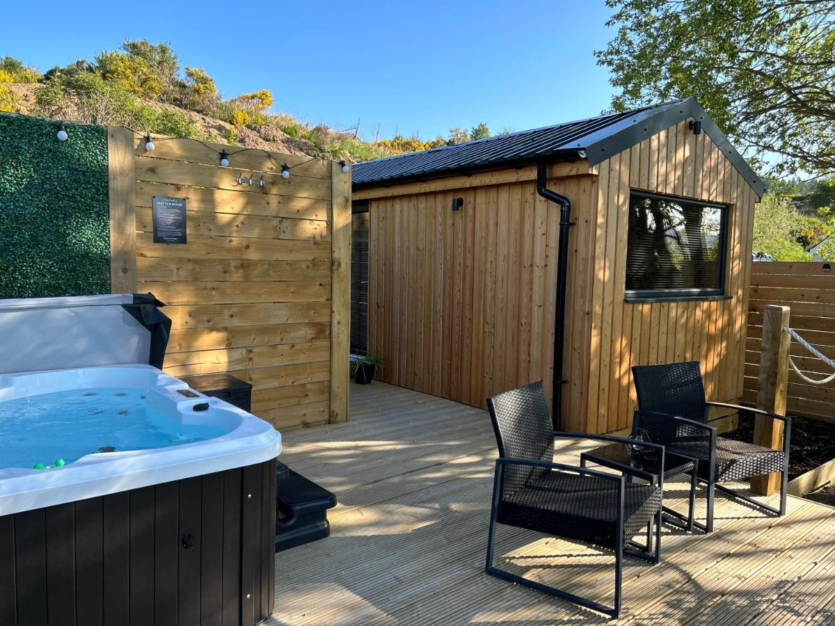 River Huts, Highland River Retreat With Hot Tub Inverness Ngoại thất bức ảnh